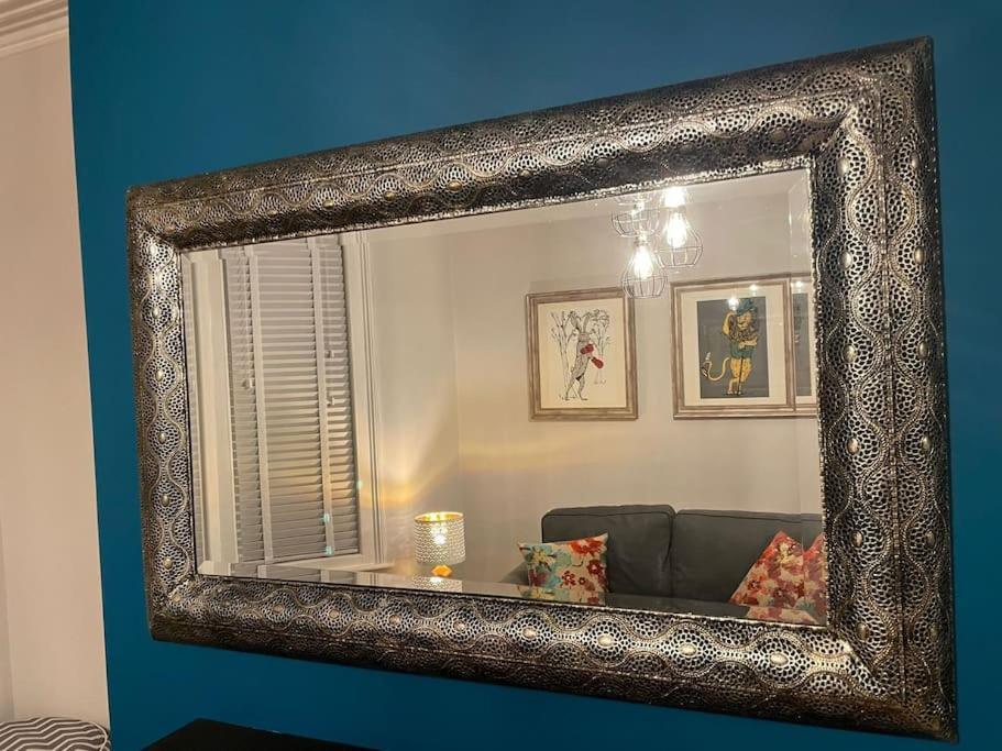 Gloucester Rd 2 Mins Away - Fab, New, Trendy House Бристоль Экстерьер фото